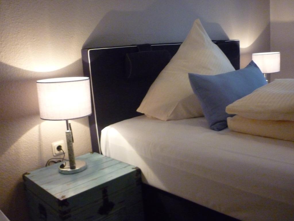 Zu Jeddelohs Lodge Hotel Gladenbach Szoba fotó