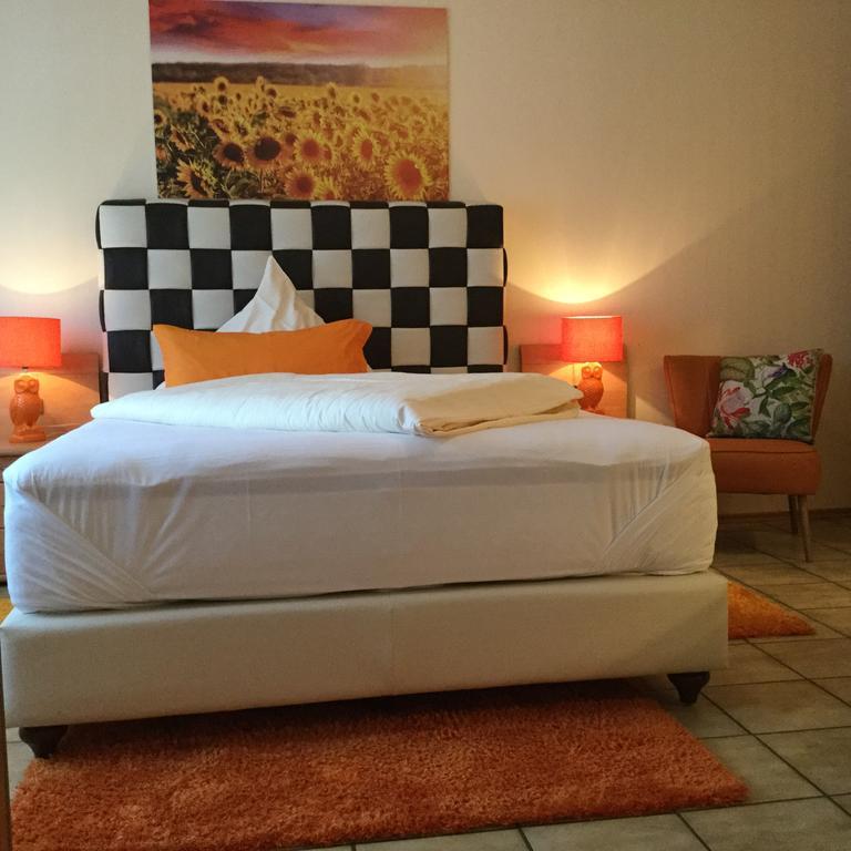 Zu Jeddelohs Lodge Hotel Gladenbach Kültér fotó